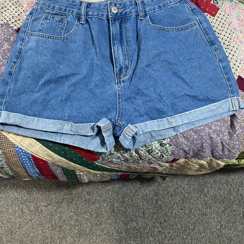 SHEIN Classic Blue Jean Shorts